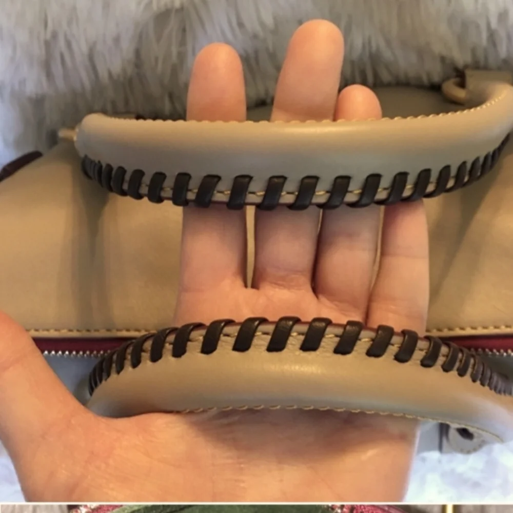 Dooney & Bourke Large Florentine satchel in Taupe with strap - Picture 4 of 5